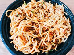 -耙豌豆重庆小面