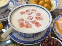 -广信牛奶甜品世家(台东店)