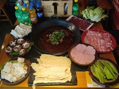 -耙吉吉川味小酒馆(本地人回头店)