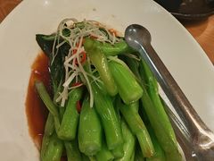 -海派美食·家宴海鲜青岛菜·石锅鲽鱼头(东方城店)