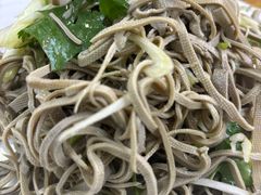 -溢心园香河肉饼总店