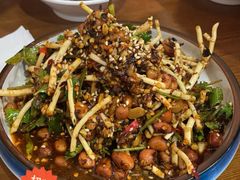 -猫爷的腔调·黔小馆(交大医学住宅区店)