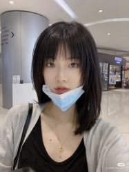 -时尚殿堂明星门店