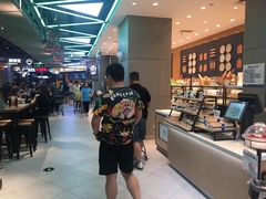 -盒马鲜生(财富中心店)