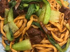 牛肉炒面-陈八两面家(华孚写字楼店)