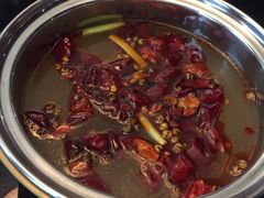 辣椒锅底-鲁西肥牛(九方购物中心店)