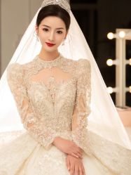 -莫小姐婚纱