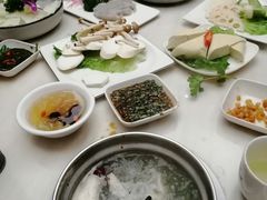-围炉夜话·潮汕卤水火锅(榕江店)