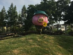 -田园东方蜜桃村的田野营地