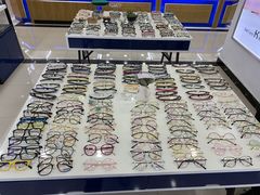 -三叶眼镜城·好视力眼镜店