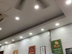 大堂-张飞牛肉(观前街店)