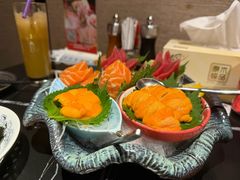 -山川小町·极番烧肉(新地假日广场店)