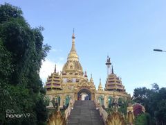 -一寨两国风景区