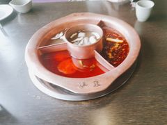 佤家鲜辣滋补三味锅-滇釜火锅·能喝汤的火锅(车公庄店)