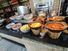 -唐拉雅秀酒店-西锦汇空中BBQ·思创餐厅