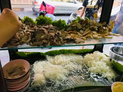 -榮泰米粉湯(Left Shop)