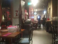 大堂-辣不二地道川菜(汉水路店)
