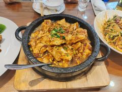 -那家老院子东北菜·饺子·小鸡炖蘑菇(艳华街店)