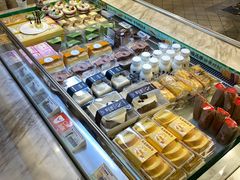 -TOUCH泰奇(南汇南门大街店)