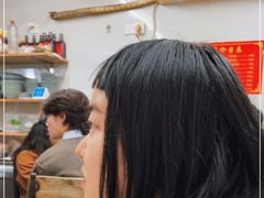 -无名氏宵夜小摊(祝家三姐妹馄饨店)