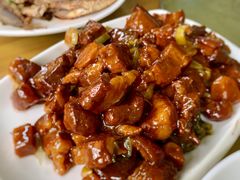 客家焖猪肉-洞背山庄(洞背院区式管理小区店)