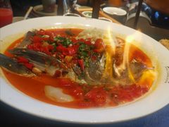 -上名堂·鱼头好吃(体育场路店)