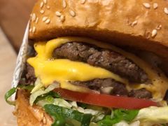 -The Habit Burger Grill 哈比特汉堡(复兴soho店)