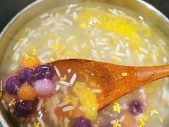 冰凉酸奶酒酿圆子-贡梅老面馆·蟹粉面·无锡特色小吃(南长街主推店)