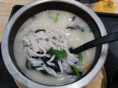 石锅鱼面-渔米丰·广府鱼汤米线(光明广场店)