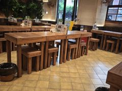 -云阿蛮云南生烫牛肉米线(奉贤路店)