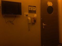 -鸿泰洋美食水会(东门中店)