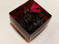 鱼子酱琥珀珊瑚花冻-广州文华东方酒店·江-由辉师傅主理