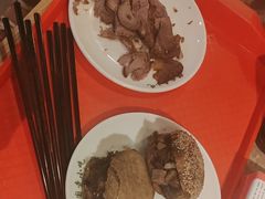 -护国寺小吃店(红莲南路店)