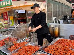 -江湖亮亮蒸虾大排档烤全羊清真(武汉总店)