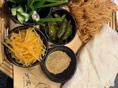 -丁里羊肉小镇(天鹅湖总店)