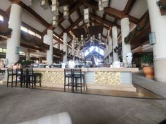 -亚龙湾喜来登·美景台大堂吧