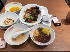 -银泰百货(舟山临城店)