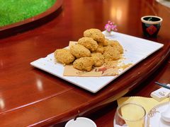 -套娃酒店-中餐厅