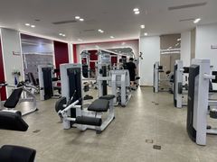 -英派斯健身旗舰店(海信国际中心馆)