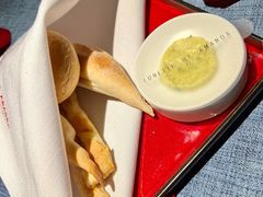 前菜面包-弦月窗LUNETTE BY AMANDA(复兴路店)