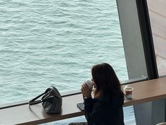 -抱抱地球咖啡馆(国家海洋博物馆店)