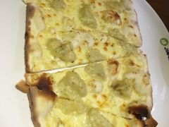 -JINNS锦时 steak&pizza(浸信会礼拜堂旧址店)