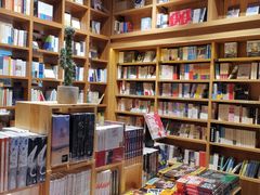 -百新书局(尚悦湾店)