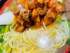 鸡骨酱面-泰煌鸡·上海白斩鸡·鸡汤面(万航店)