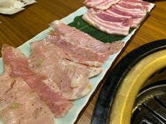 -炼火烤肉店