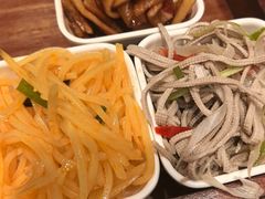 -西部马华清真兰州牛肉面·烧烤夜市(关东店)