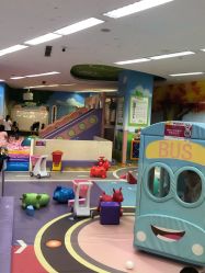 -孩子王(昆山招商花园城店)