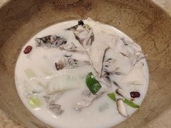 -滇香肴·云南菜蒸汽石锅鱼(云南北路店)