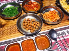 -青瓦炭韩潮烤肉(花园道店)