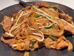 干炒牛河-煲王粤菜餐厅(中侨中心店)
